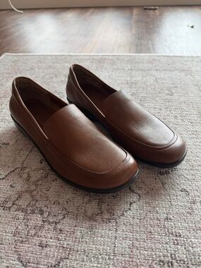 Naturalizer Cognac Brown Slip-On Loafers for Women